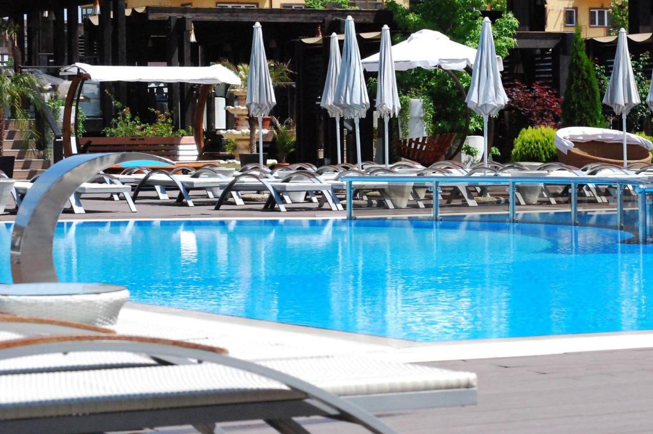 Studio Residence Militari M6 Roşu Zewnętrze zdjęcie