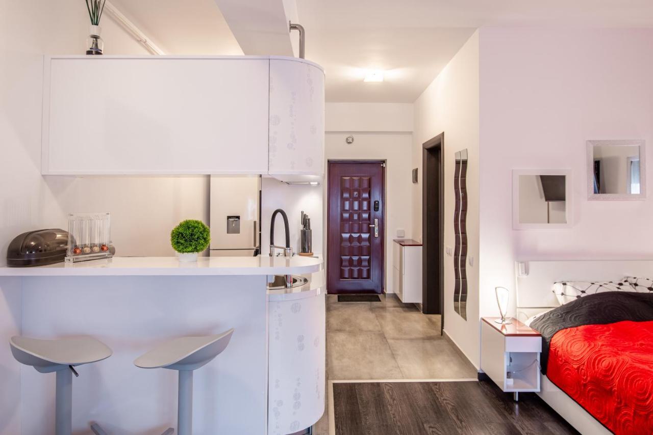 Studio Residence Militari M6 Roşu Zewnętrze zdjęcie